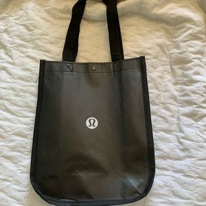 Black and white Lululemon bag